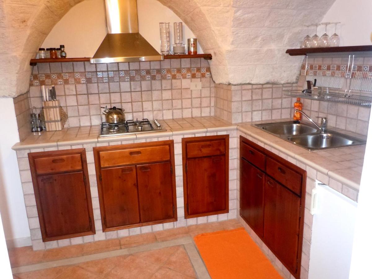 Casa Josephina - Three Level Stone Home With Balcony, 2 Roof Terraces & Sea Views Ostuni Bagian luar foto