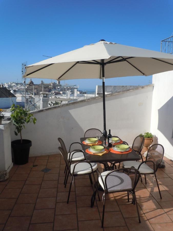 Casa Josephina - Three Level Stone Home With Balcony, 2 Roof Terraces & Sea Views Ostuni Bagian luar foto