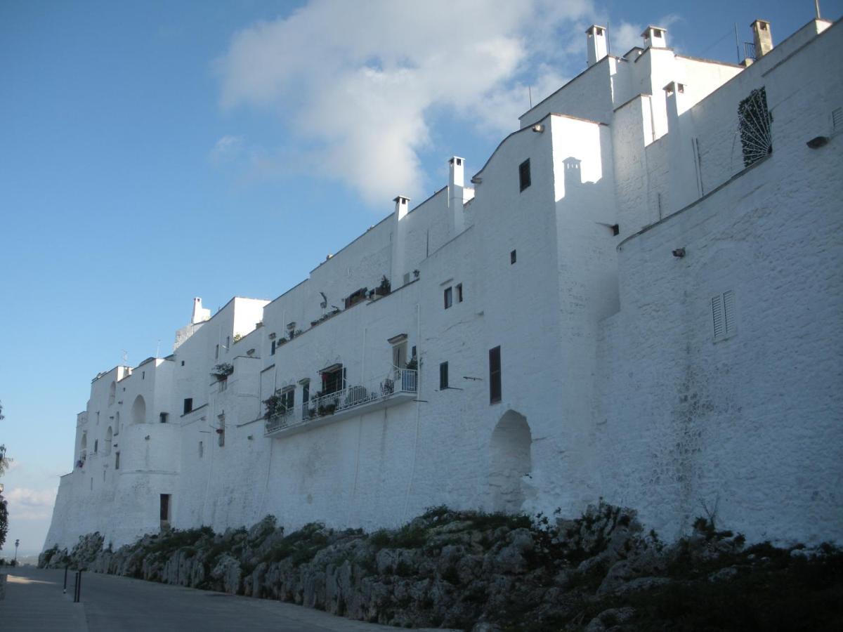 Casa Josephina - Three Level Stone Home With Balcony, 2 Roof Terraces & Sea Views Ostuni Bagian luar foto